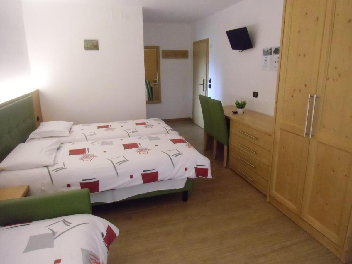 Garni Festil Hotel Campitello di Fassa Exterior photo