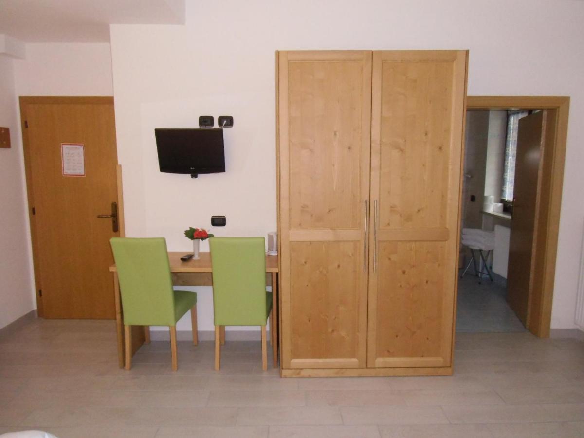 Garni Festil Hotel Campitello di Fassa Exterior photo