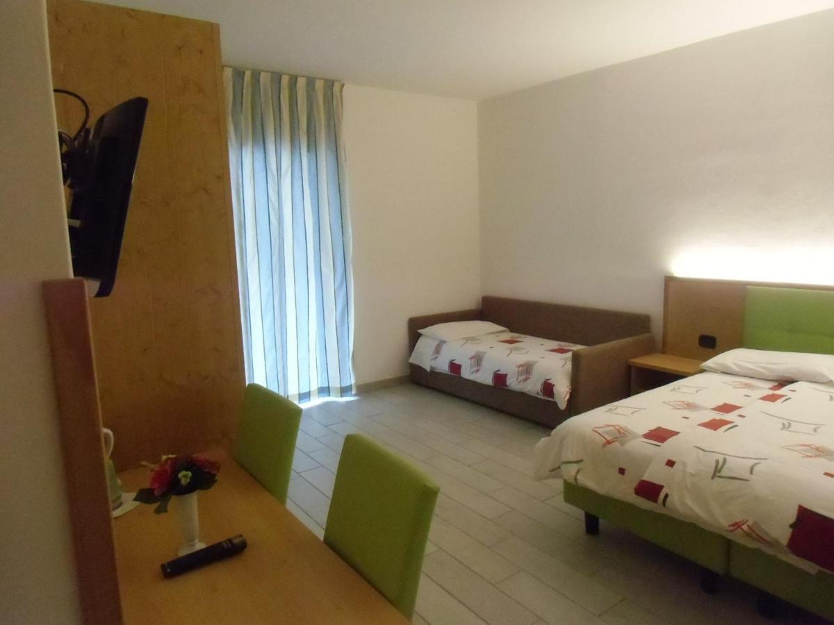 Garni Festil Hotel Campitello di Fassa Exterior photo