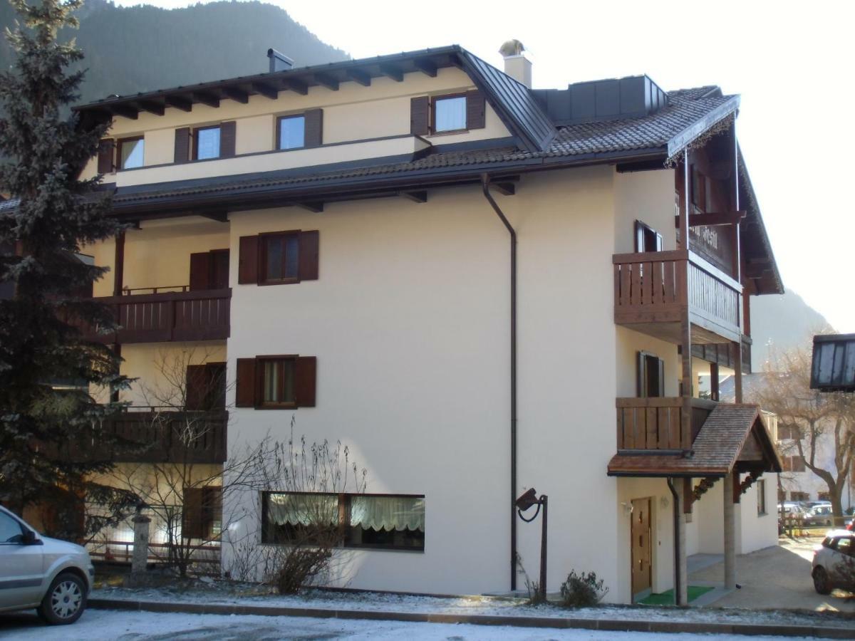 Garni Festil Hotel Campitello di Fassa Exterior photo