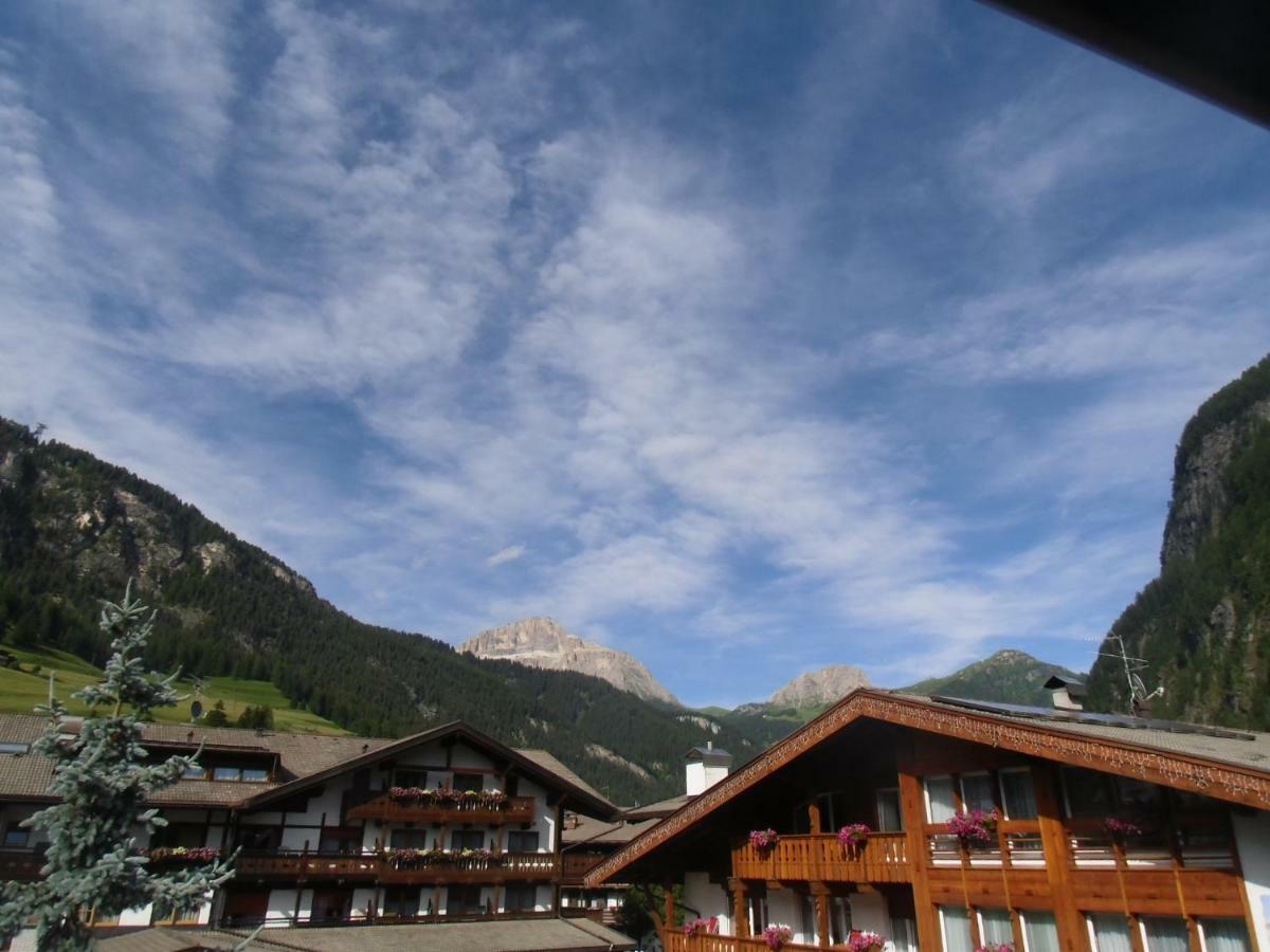 Garni Festil Hotel Campitello di Fassa Exterior photo