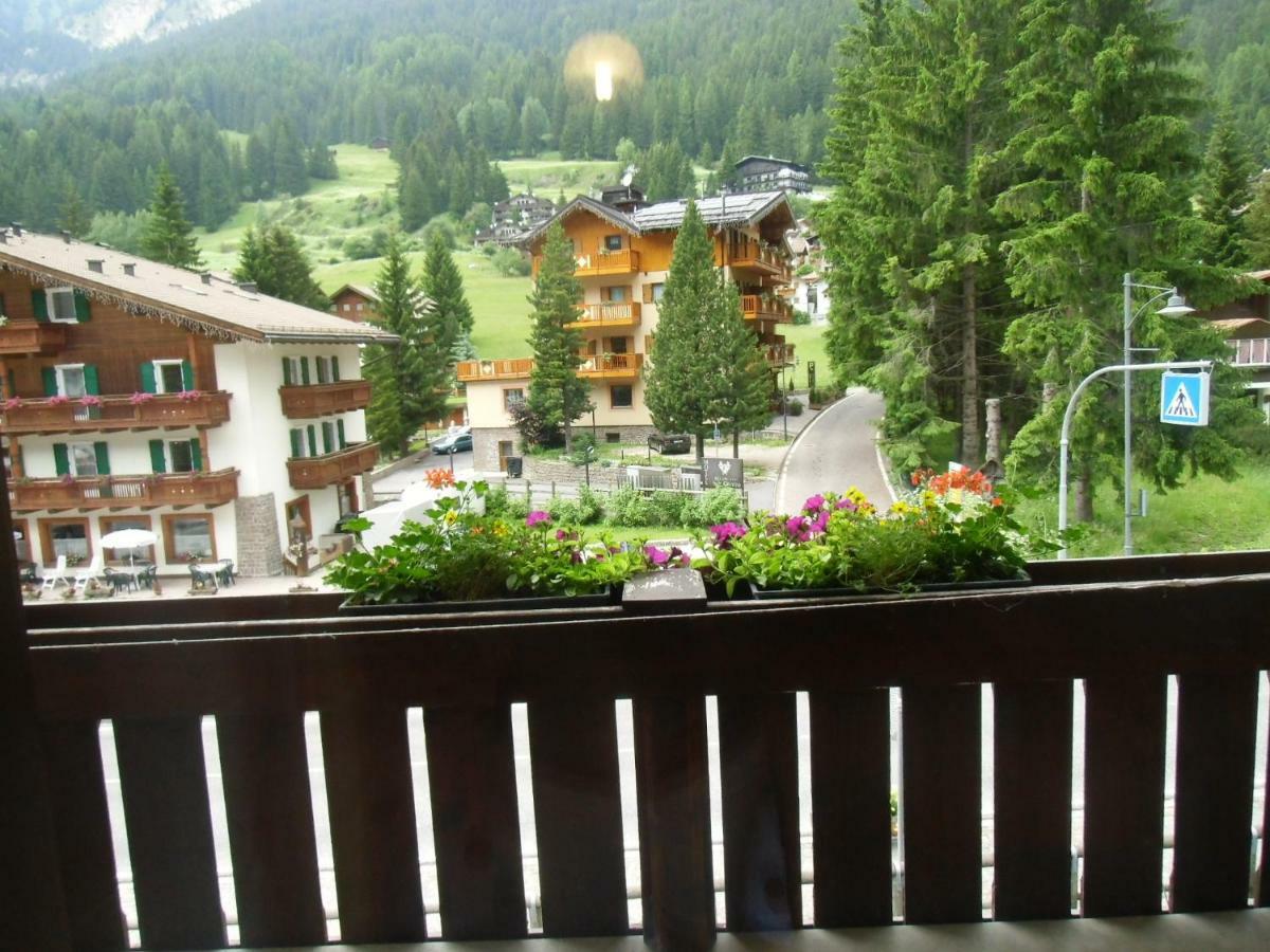 Garni Festil Hotel Campitello di Fassa Exterior photo