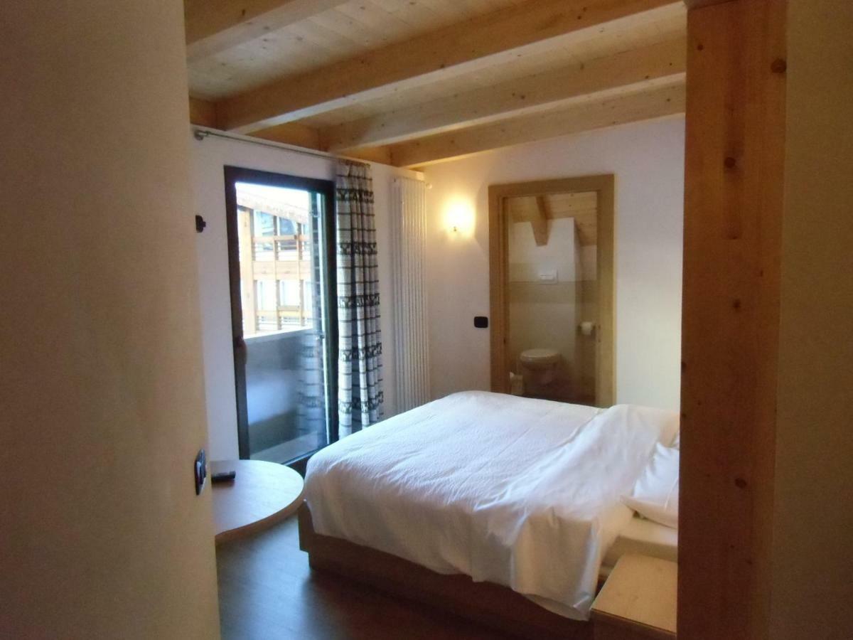 Garni Festil Hotel Campitello di Fassa Exterior photo